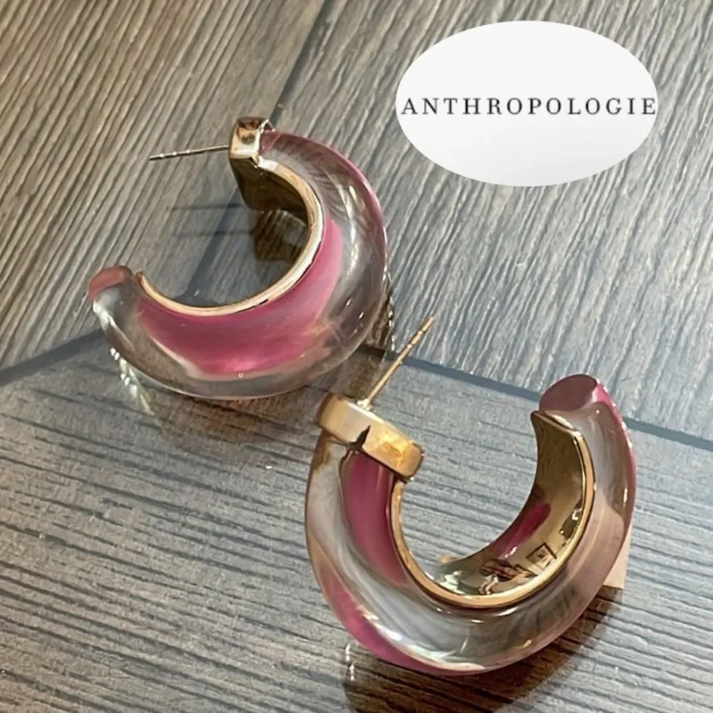 Anthropologie Chunky Resin Hoop Earrings Chic Silver-tone & Purple Lucite Hoop